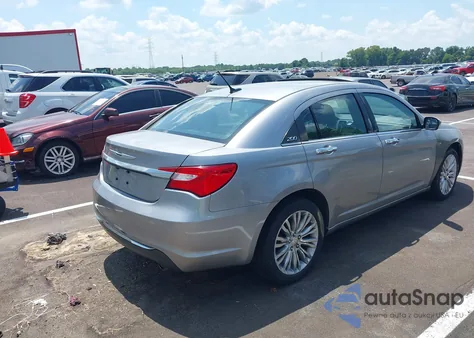 2013 Chrysler 200 Limited from USA, damaged, VIN 1C3CCBCG2DN520948